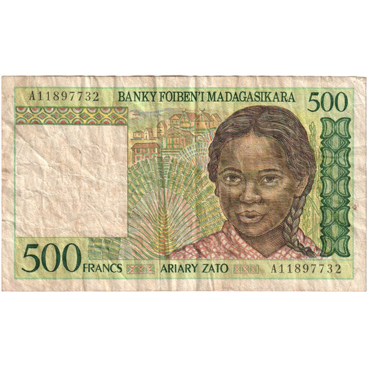 Madagaskar, 
  
  500 Frank = 100 Ariary, 
  
  VF(20-25)