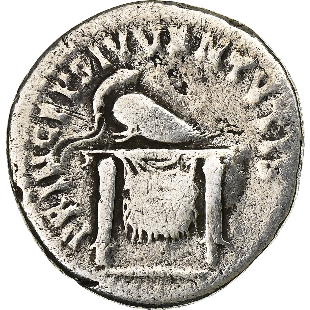 Domitianus, 
  
  Denarius, 
  
  80-81